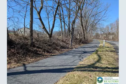 4220 Cypress Lane, Whitehall Township, PA 18052 - Photo 29