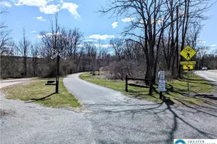 4220 Cypress Ln, Whitehall Township, PA 18052 - Photo 27