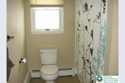 844 Weil Street, Salisbury Township, PA 18015 - Photo 9