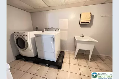 1217 Birchwood Drive, Hanover Twp, PA 18017 - Photo 17