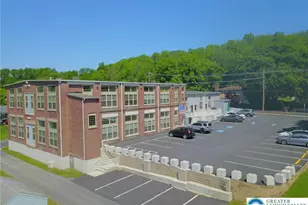 374 W Main St, Bath, PA 18014 - Photo 15