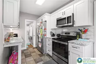 4205 Roosevelt St, Whitehall Township, PA 18052 - Photo 7