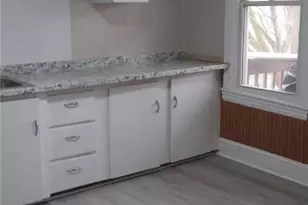 533 E Market St, Pottsville, PA 17909 - Photo 7