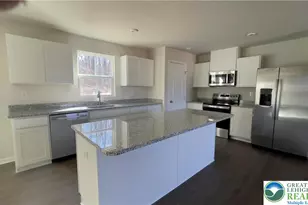 2719 Barnes Ct, Allentown City, PA 18103 - Photo 9