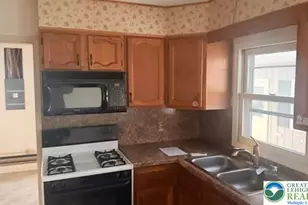 4059 Mauch Chunk, North Whitehall Twp, PA 18037 - Photo 3