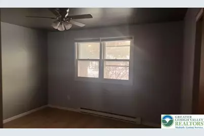 4059 Mauch Chunk, North Whitehall Twp, PA 18037 - Photo 13