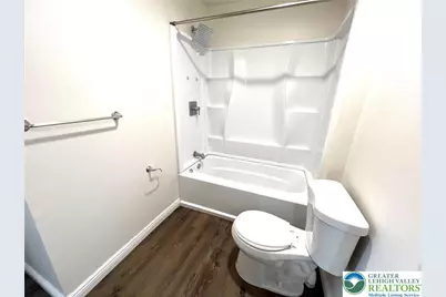 374 W Main Street #203, Bath Boro, PA 18014 - Photo 13