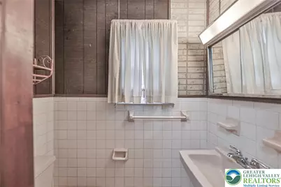 4745 Bayard Street, Bethlehem Township, PA 18045 - Photo 41