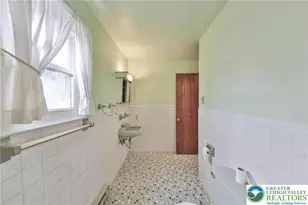 4745 Bayard St, Bethlehem Township, PA 18045 - Photo 33