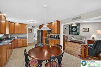 1060 Macoby Creek Way, Upper Hanover Twp, PA 18073 - Photo 15