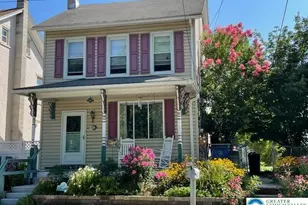 117 S Canal St, Walnutport Boro, PA 18088 - Photo 1