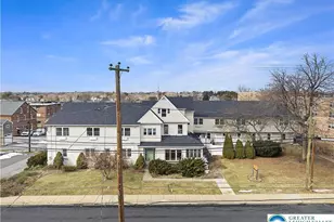 659 Broad St, Emmaus Boro, PA 18049 - Photo 9