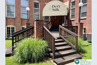 101 Race Street #102, Catasauqua, PA 18032 - Photo 1