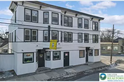 147 N 9th Street #UNIT 1, Stroudsburg, PA 18360 - Photo 1