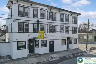 147 N 9th St, Stroudsburg, PA 18360 - Photo 1