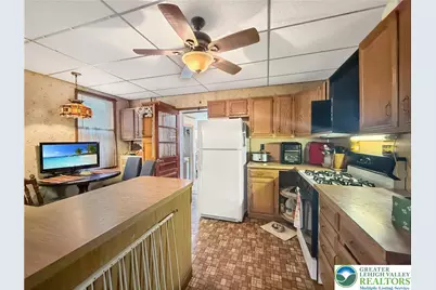 34 S 13th Street, Easton, PA 18042 - Photo 9