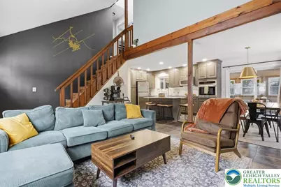 1781 Rolling Hills Drive, Coolbaugh Twp, PA 18466 - Photo 13