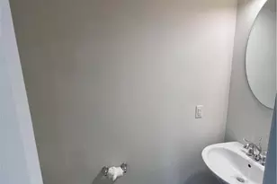 2293 Cook Dr, Easton, PA 18045 - Photo 9