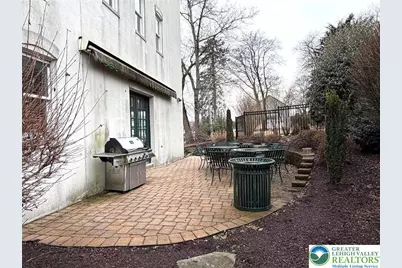 22 S 2nd #1st floor, Emmaus, PA 18049 - Photo 9