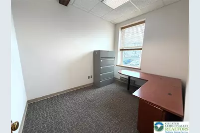 22 S 2nd #1st floor, Emmaus, PA 18049 - Photo 17