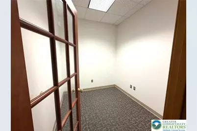 22 S 2nd #1st floor, Emmaus, PA 18049 - Photo 13