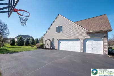 3350 N Bay Hill Drive, Upper Saucon Township, PA 18034 - Photo 5