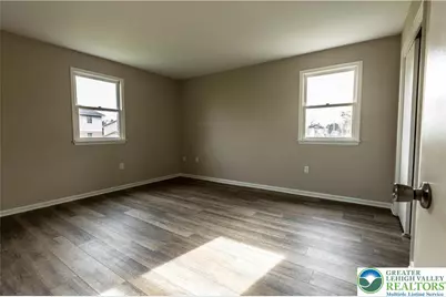 4074 Winfield Terrace, Palmer Twp, PA 18045 - Photo 13