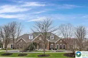 8464 Cromwell Ct, Upper Macungie Township, PA 18031 - Photo 3