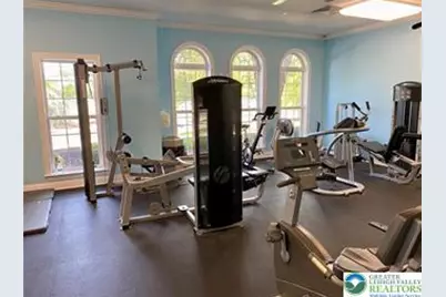 8464 Cromwell Court, Upper Macungie Township, PA 18031 - Photo 5