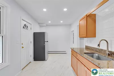 1062 Wilkes Barre Street, Easton, PA 18042 - Photo 5