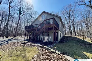 1216 Dogwood Ln, Bushkill, PA 18324 - Photo 3