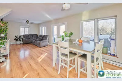 1216 Dogwood Lane, Bushkill, PA 18324 - Photo 3