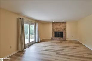 4059 Wedgewood Rd, South Whitehall Township, PA 18104 - Photo 25