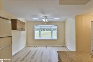 4059 Wedgewood Rd, South Whitehall Township, PA 18104 - Photo 23