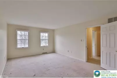 4059 Wedgewood Road, South Whitehall Township, PA 18104 - Photo 51