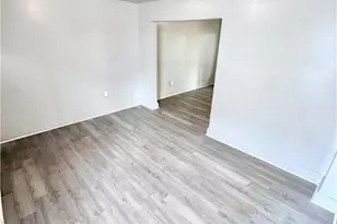 35 Spruce St, Allentown City, PA 18101 - Photo 5