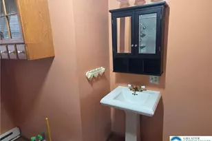 443 Bath Ave, Catasauqua Boro, PA 18032 - Photo 11