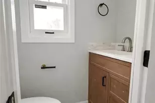 1190 Grange Rd, Lower Macungie Township, PA 18106 - Photo 11