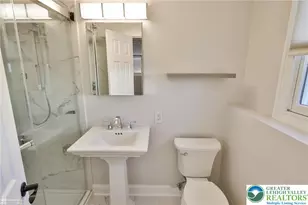 2406 6th St, Bethlehem City, PA 18020 - Photo 15