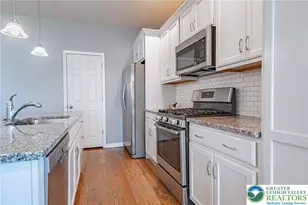 2115 Huntington Ln, Easton, PA 18040 - Photo 11