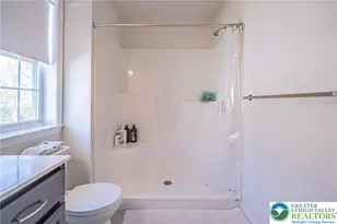 2115 Huntington Ln, Easton, PA 18040 - Photo 15