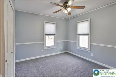 2045 Kenmore Avenue, Bethlehem City, PA 18018 - Photo 25