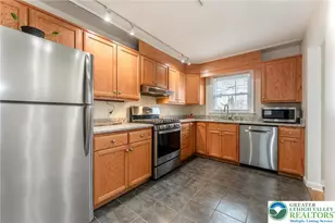 827 College Ln, Allentown City, PA 18103 - Photo 5