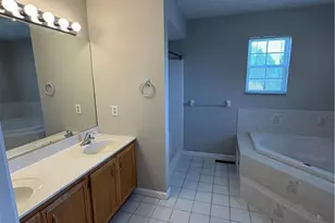 4442 Lenox Dr, Hanover Twp, PA 18017 - Photo 25