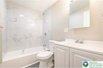 1240 Pembroke Road #1, Bethlehem, PA 18017 - Photo 9