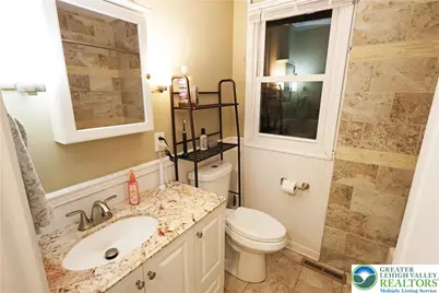 1385 W Macada Road, Hanover Twp, PA 18017 - Photo 9