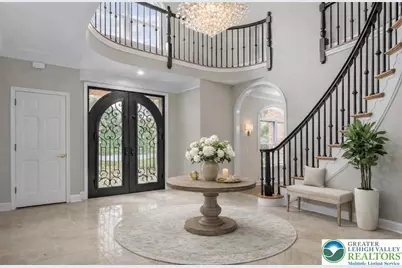 3685 Manor Road, Bethlehem Township, PA 18020 - Photo 5