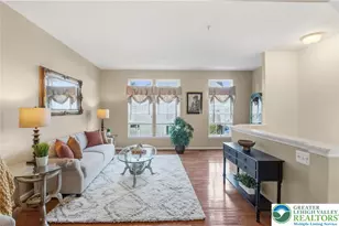 1632 Oakridge Ln, Hellertown Boro, PA 18055 - Photo 3