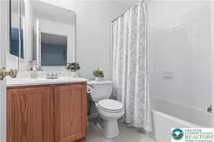 1632 Oakridge Ln, Hellertown Boro, PA 18055 - Photo 19