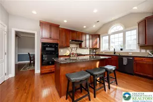 7266 Cedar Rd, Lower Macungie Township, PA 18062 - Photo 9